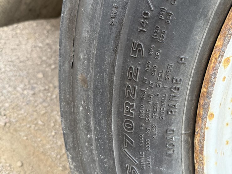 2000-international-4700-image-14