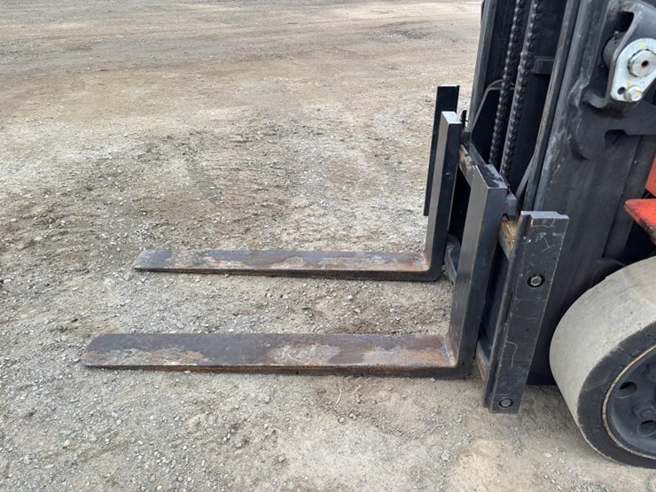 2006-toyota-7fgcu20-image-9