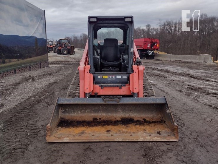 2017-kubota-svl95-2s-image-2