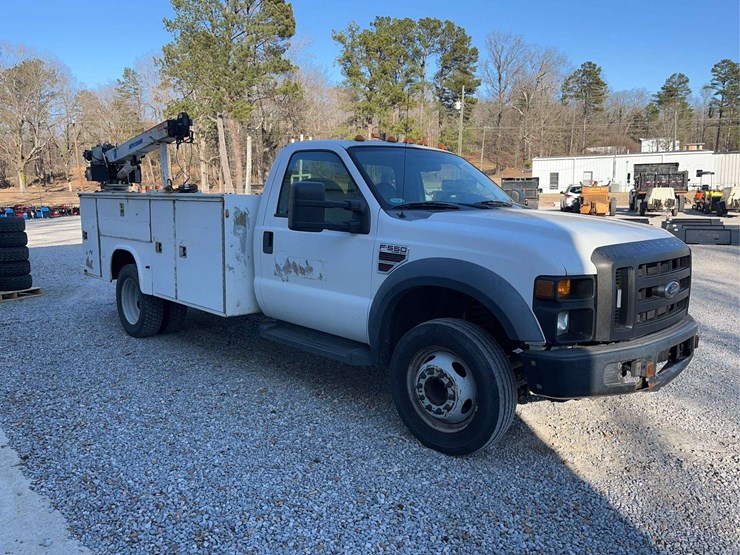 2009-ford-f550-image-14