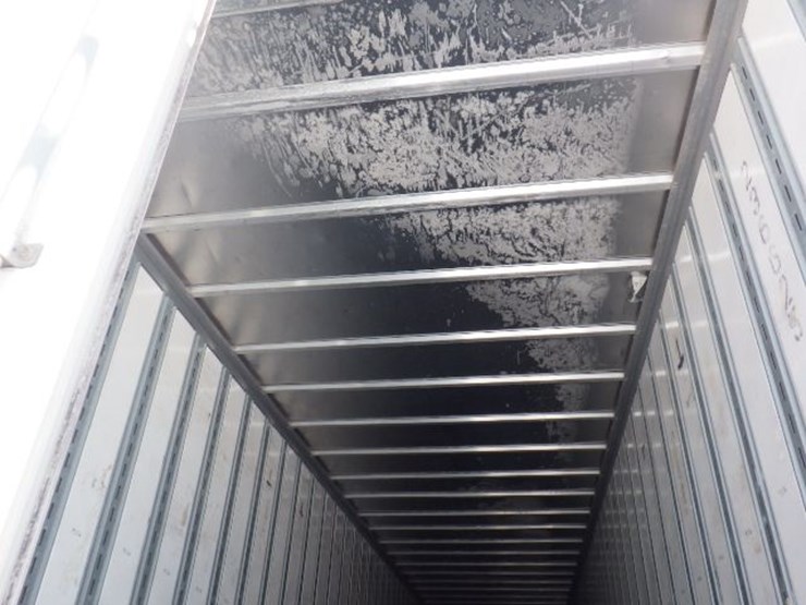 2016-great-dane-van-image-17