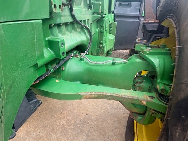 john-deere-8320r-image-34
