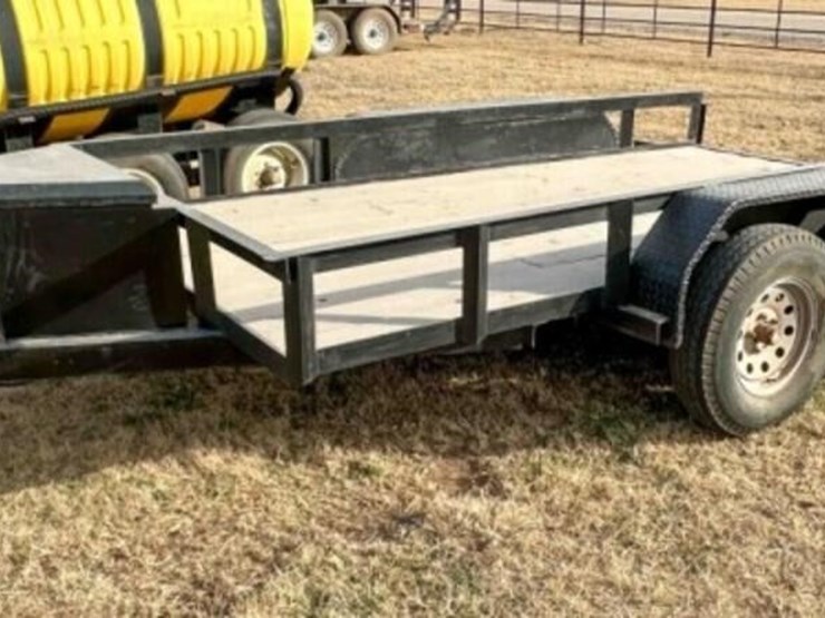 flatbed-trailer-image-1