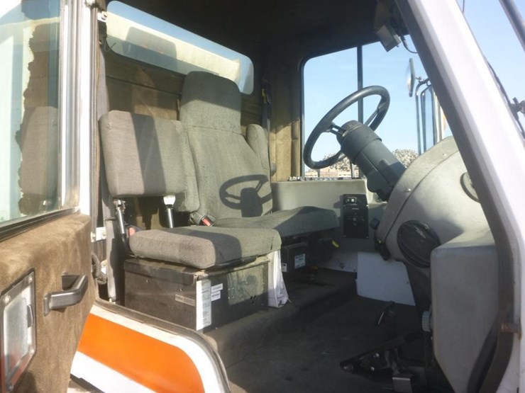 2013-global-m4-sweeper-image-13