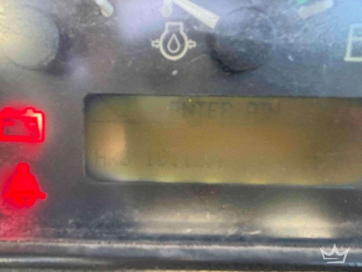 2014-deere-650k-image-39