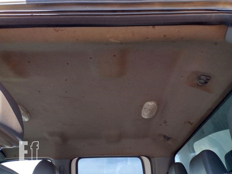 15-ford-f750-dump-truck^title^-image-17