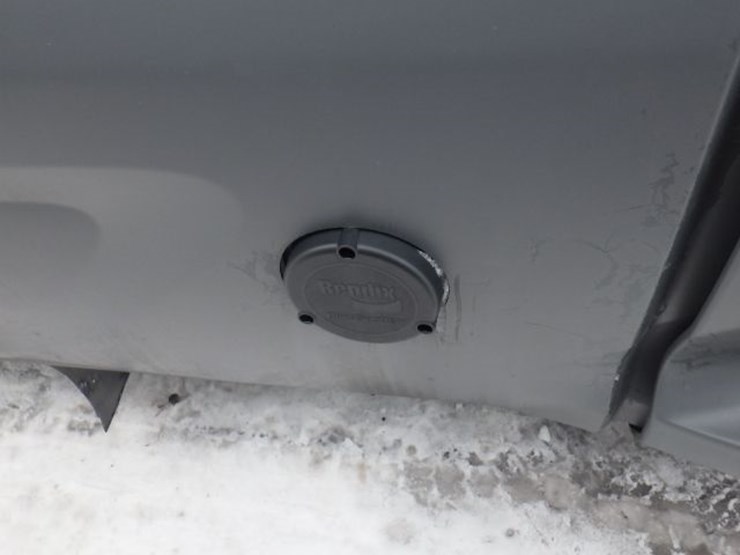 2021-peterbilt-579-image-4