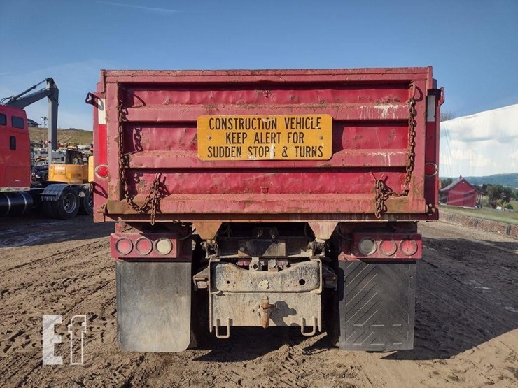 82-ford-l8000-dump-truck^title^-image-4