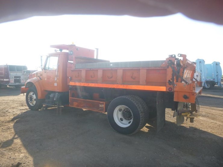 1998-international-4900-image-4