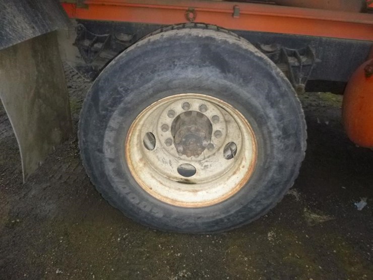 1995-international-4900-image-31