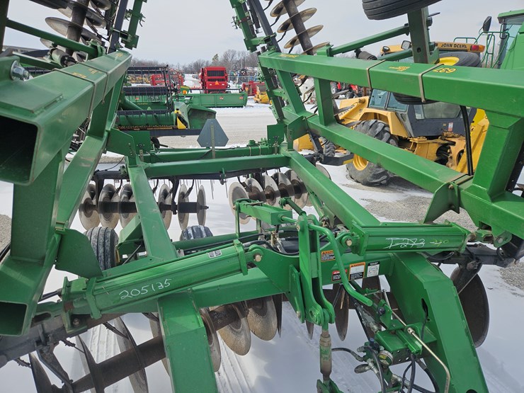 john-deere-637-image-4