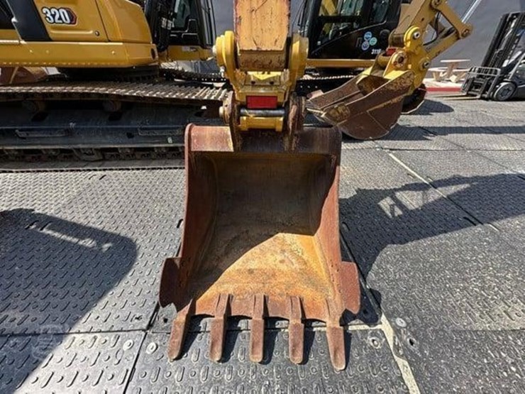 2019-caterpillar-312fgc-image-15