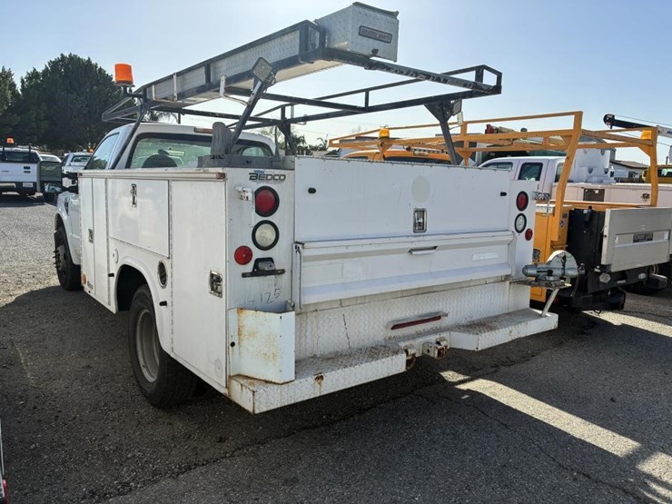 2008-ford-f350-image-4