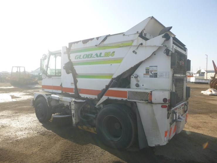 2013-global-m4-sweeper-image-4