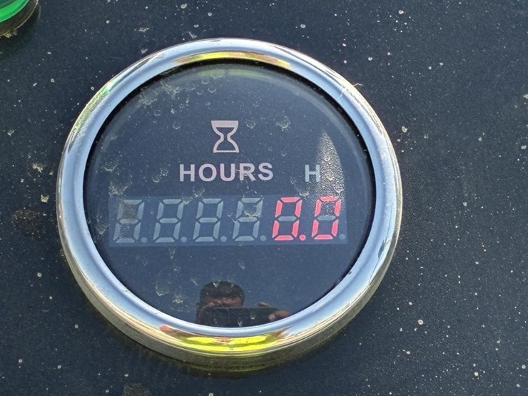 2025-sdlool-sl380r-skid-steer-loader-image-10