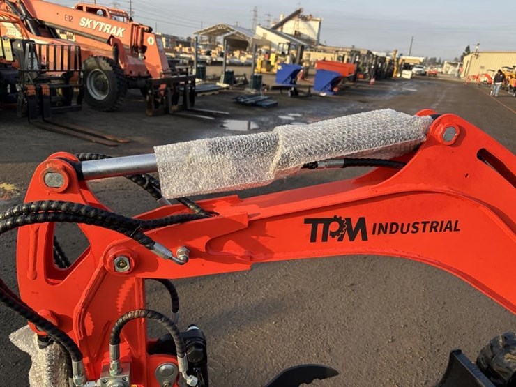 2025-tpm-18bs-hydraulic-excavator-image-14