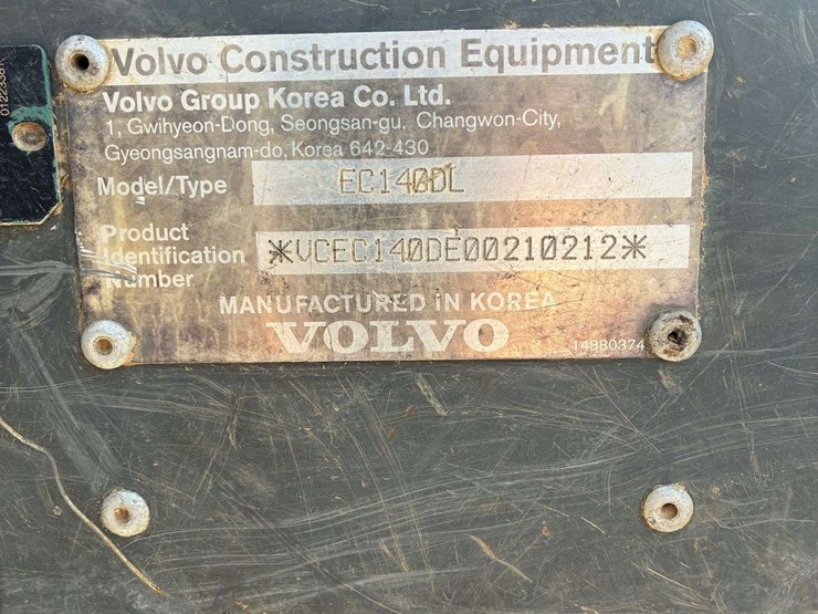 2012-volvo-ec140dl-image-2