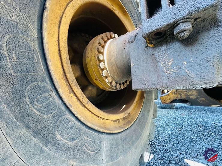 1996-caterpillar-988f-image-49