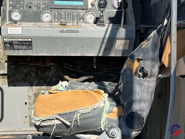 1995-vermeer-t755-image-72