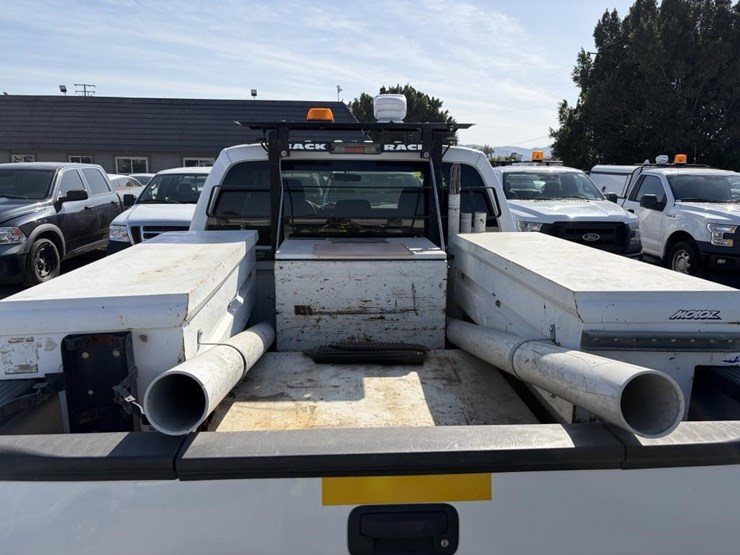 2011-ford-f250-image-25