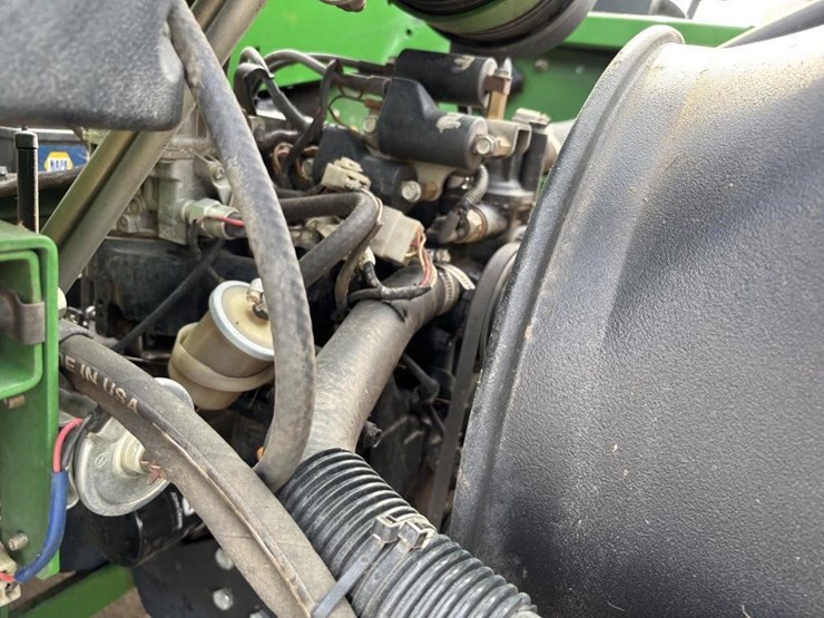 2010-john-deere-2010-image-26