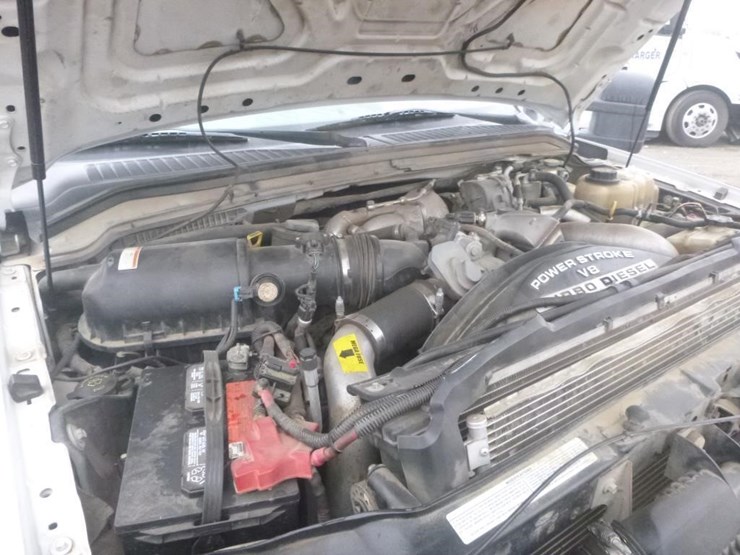 2009-ford-f550-image-18