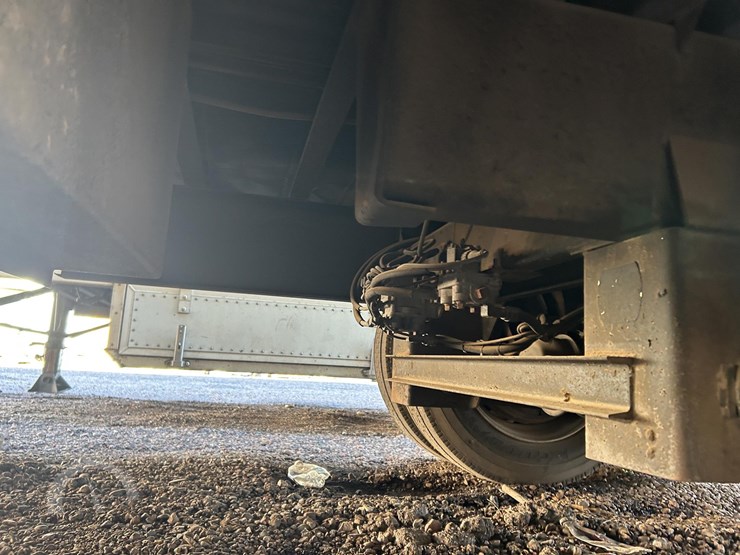 1999-kentucky-trailer-image-24