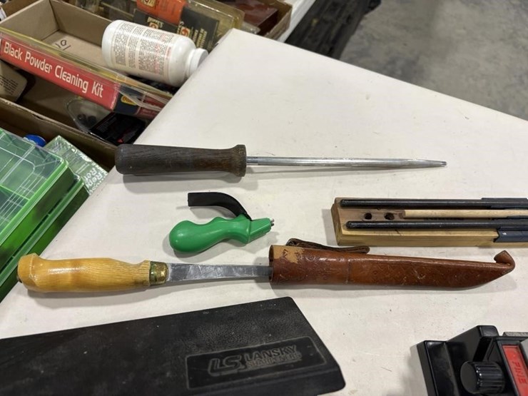 filet-knife,-sharpening-items-image-5