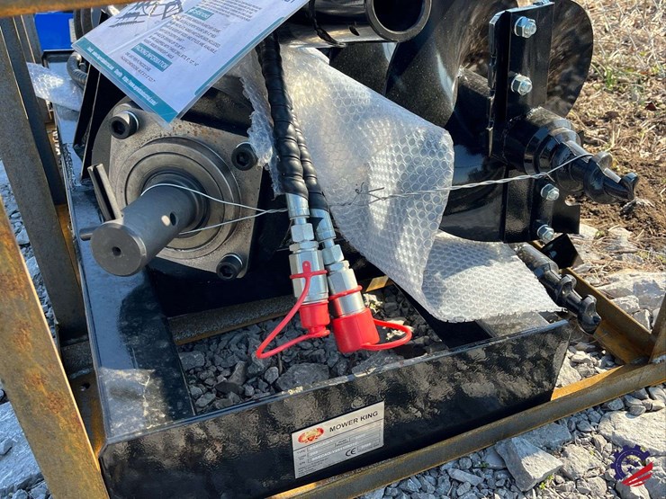 2026-mower-king-ssecag-y-with-3-bits-skid-steer-auger-attachment-image-8