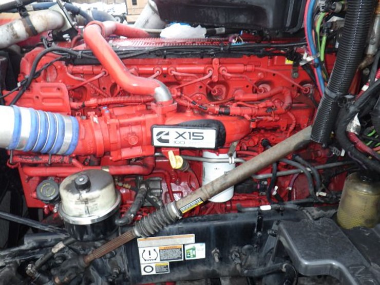 2020-peterbilt-579-image-26