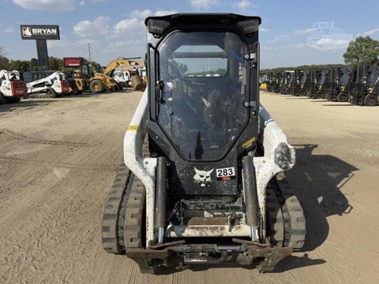 2021-bobcat-t66-image-6