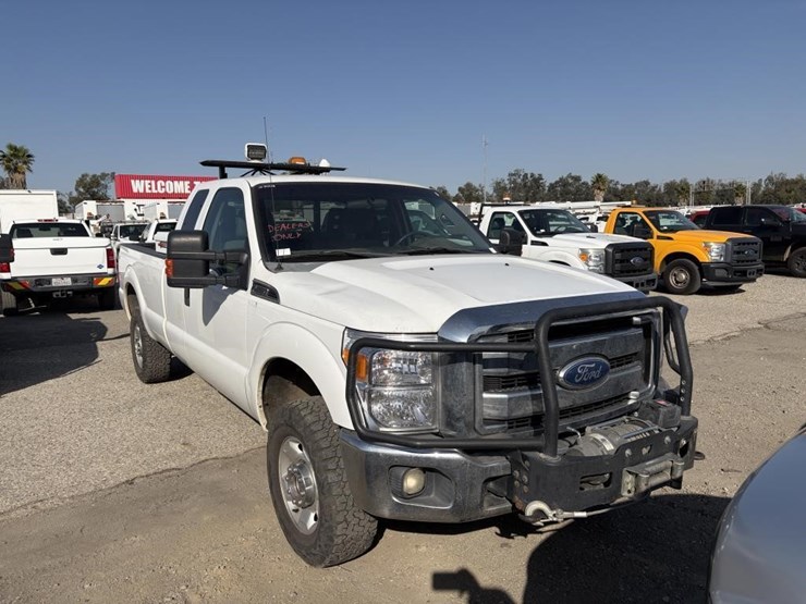 2011-ford-f250-sd-xlt-image-4