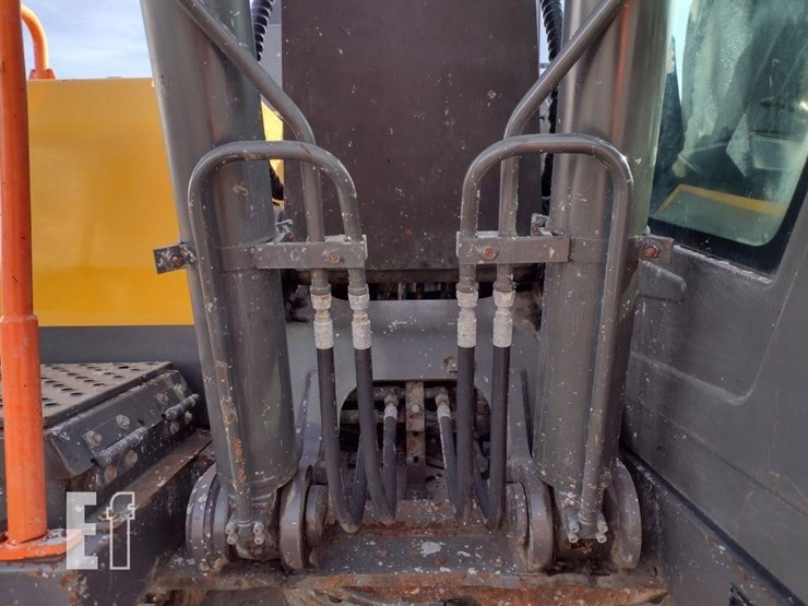 2019-volvo-ec140el-image-21