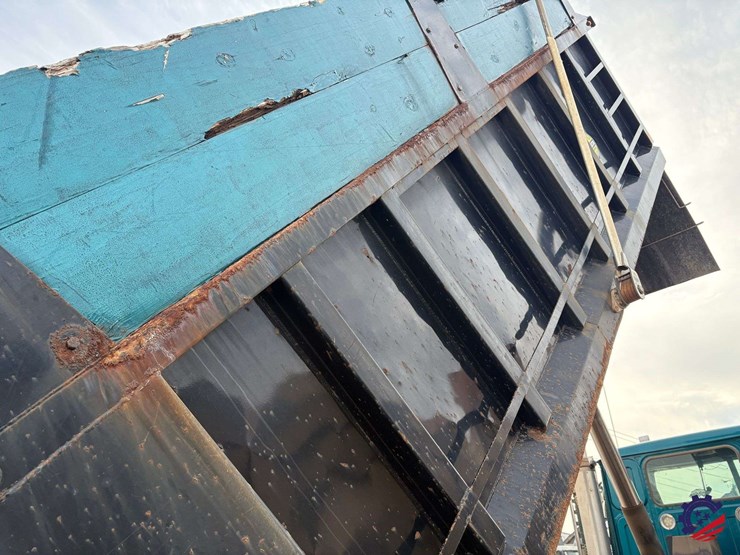 2021-western-star-4900ex-image-96