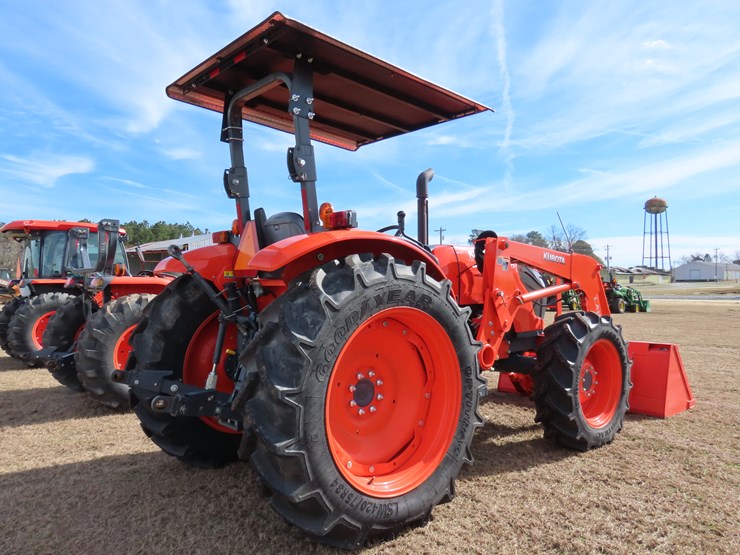 2019-kubota-m7060-image-10