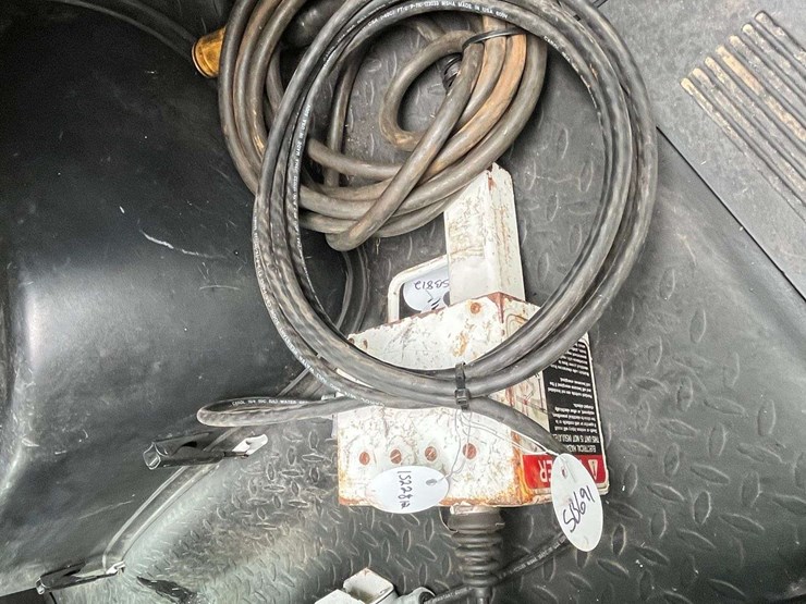 2005-gmc-c8-cable-placer-truck-image-71