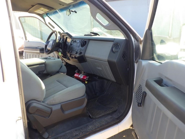 2015-ford-f350-image-6