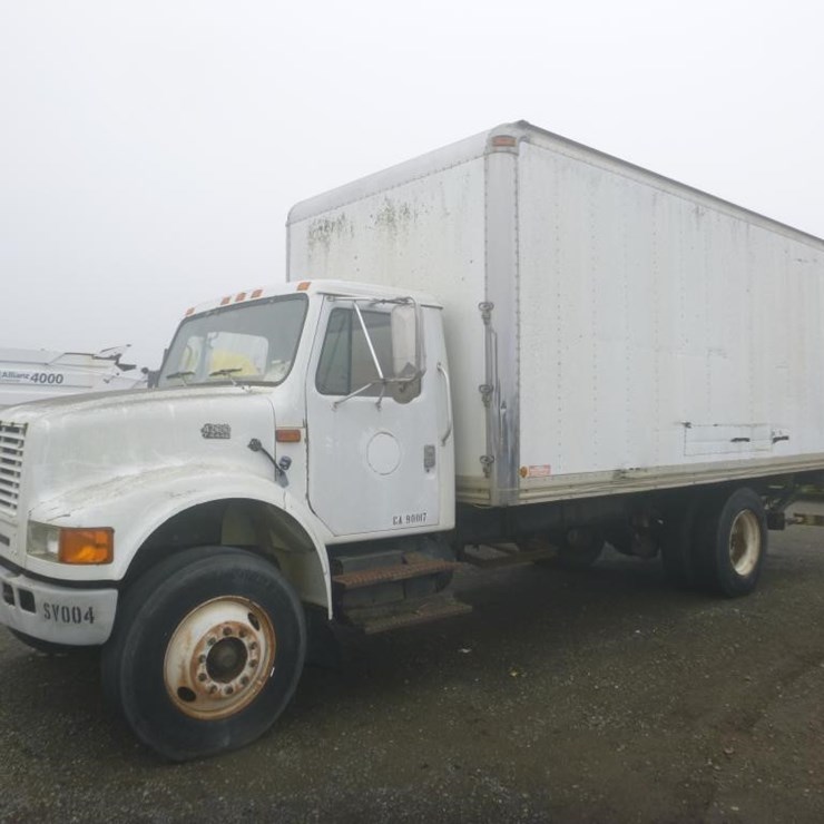 1997 INTERNATIONAL 4700