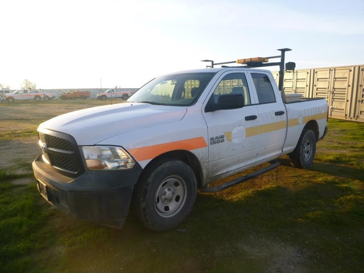 2015-dodge-1500-image-1