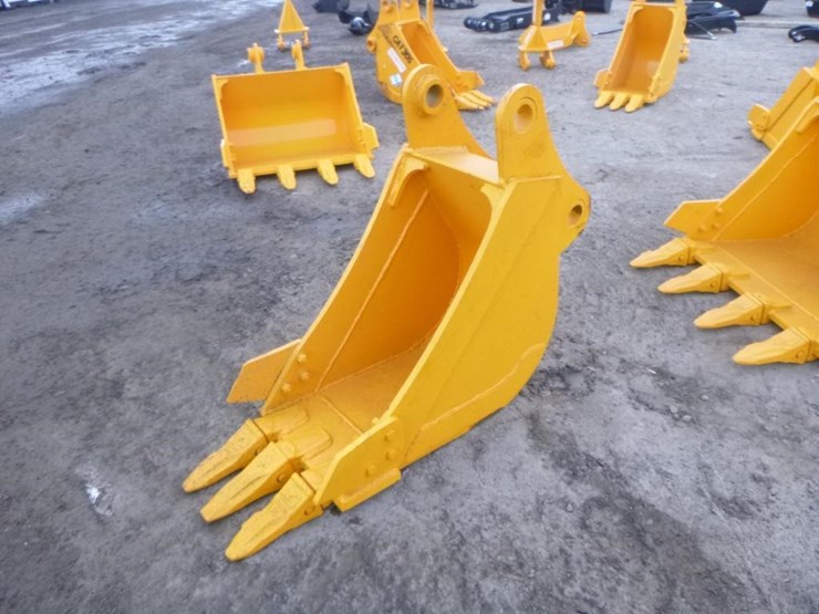 caterpillar-307-image-1