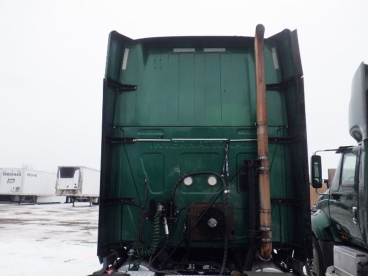 2015-international-prostar-image-13