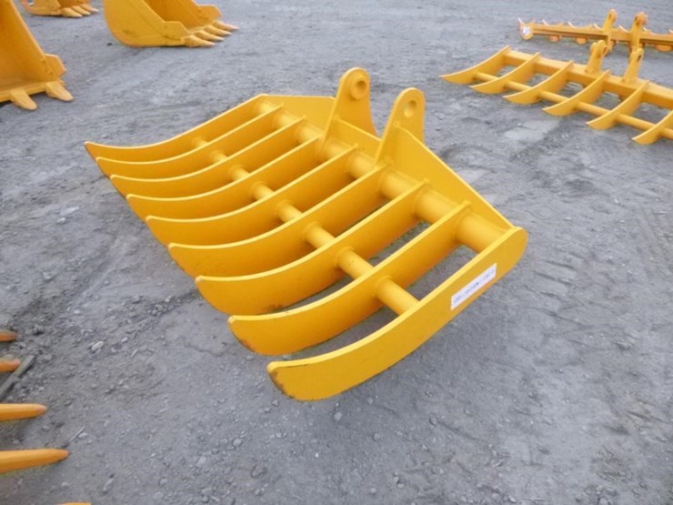 caterpillar-307-image-1