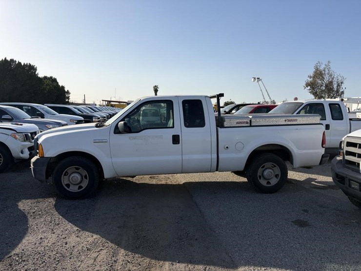 2006-ford-f250-image-7