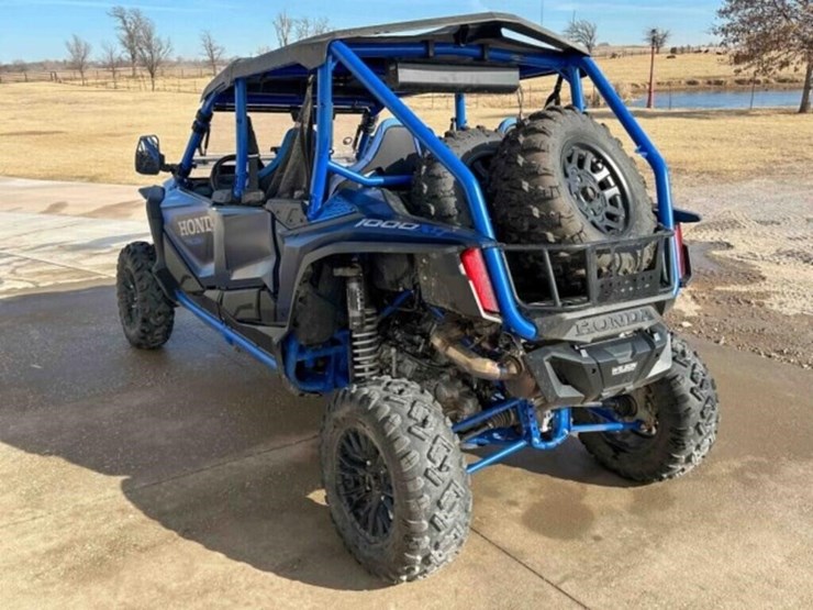 2023-honda-talon-1000x4-sxs-utv-image-5