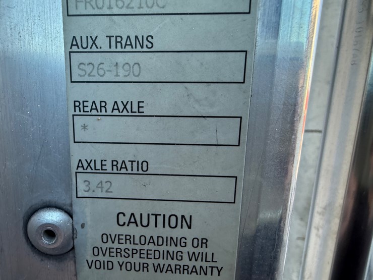 2010-kenworth-t800-image-41