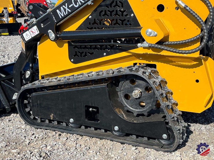 2026-agt-mx-crt23-compact-track-loader-mini-skid-steer-image-8