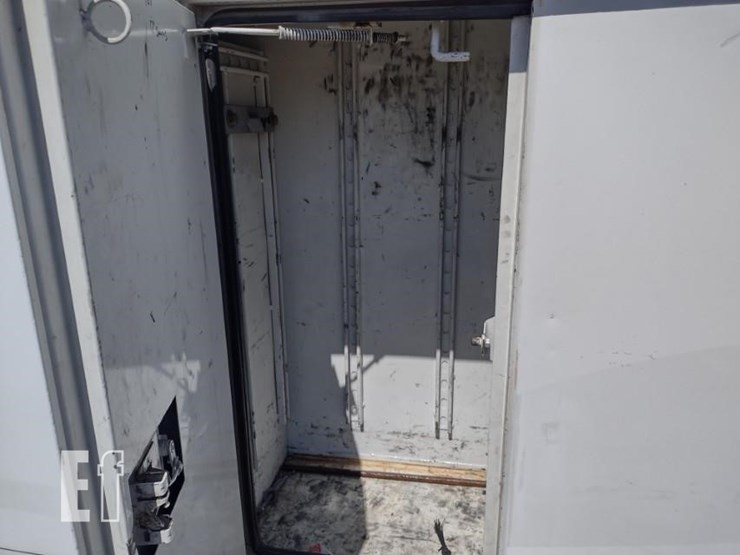 2008-international-durastar-4300-image-29