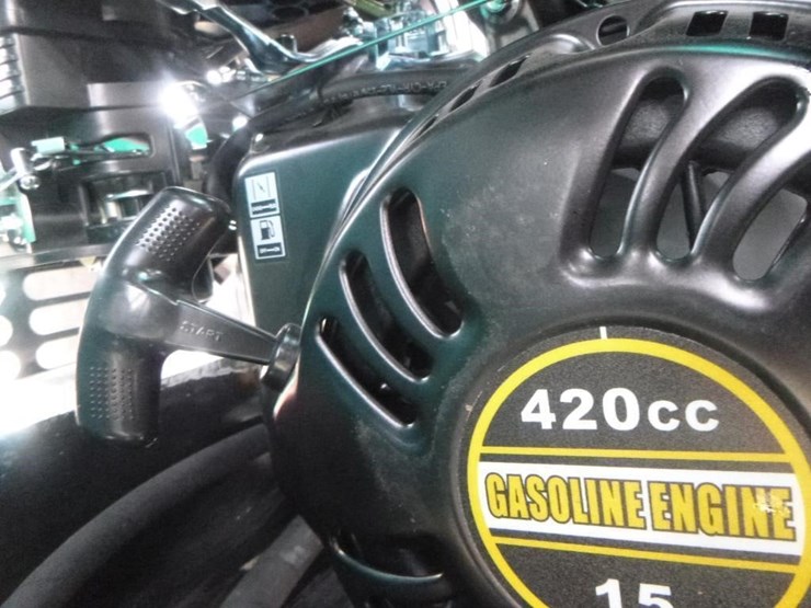 2025-agt-h15r-hydraulic-excavator-image-25