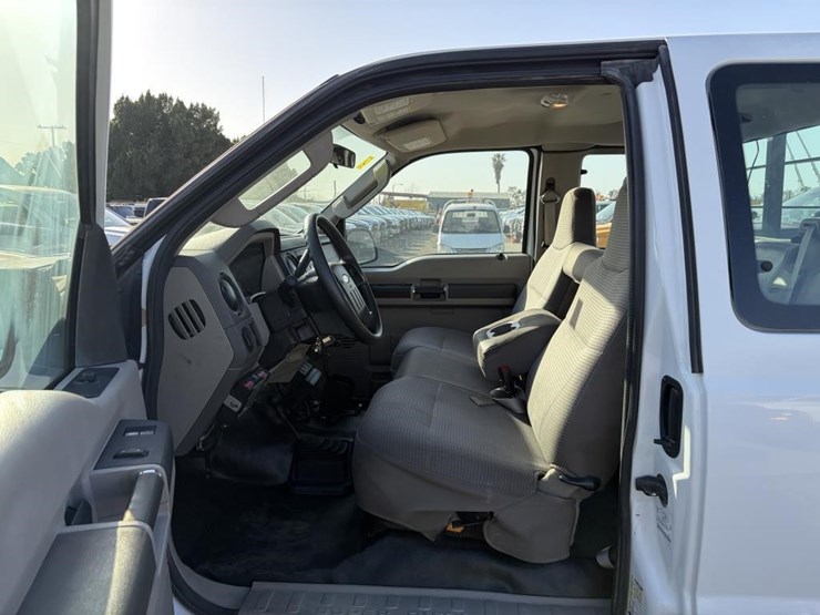 2008-ford-f250-image-9