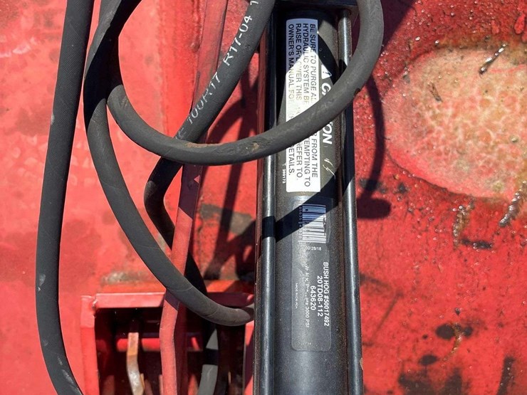 bush-hog-327r-1-84in.-rotary-brush-cutter-tractor-attachment-image-7